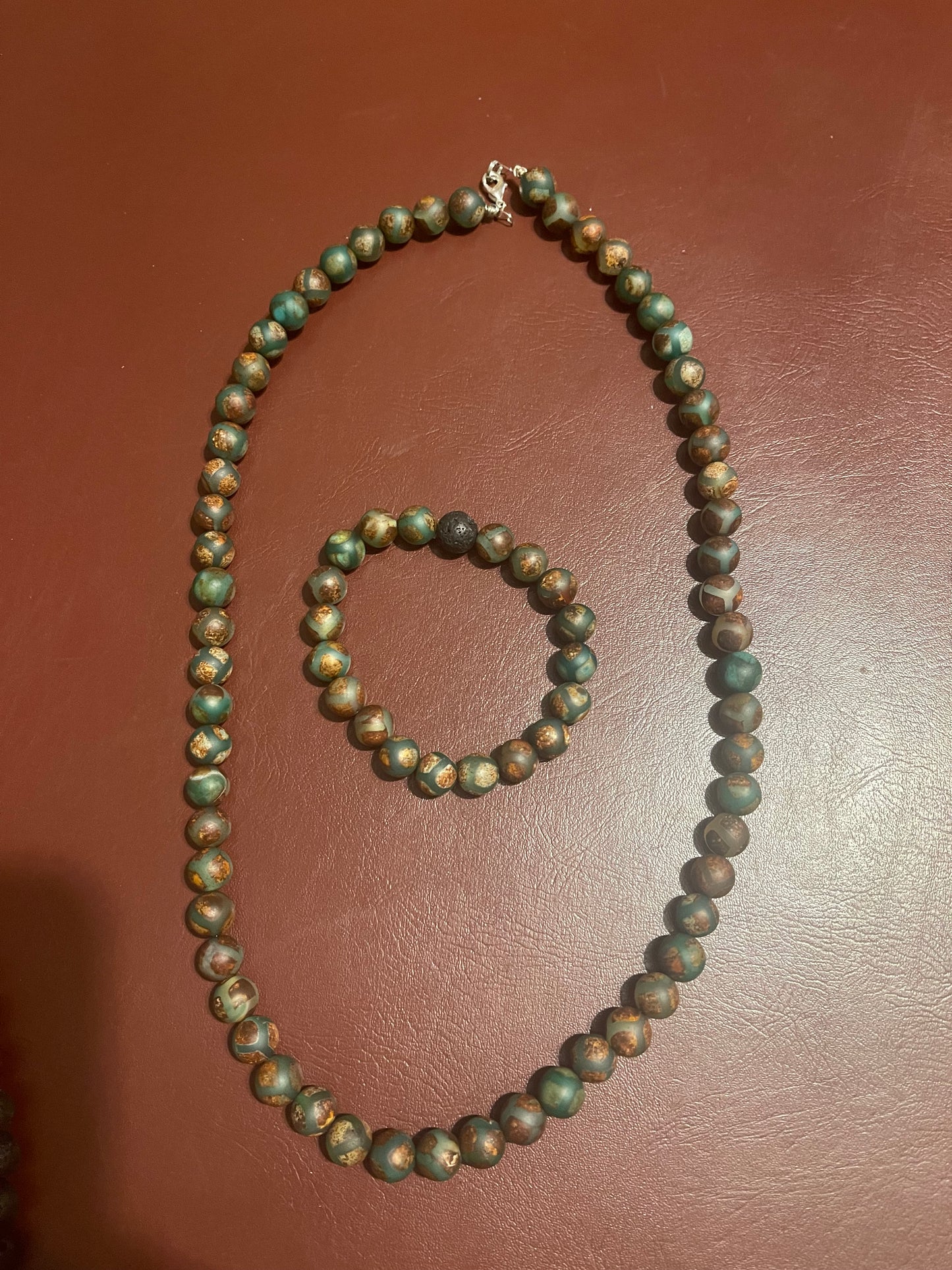 Gemstone necklace, bracelet
